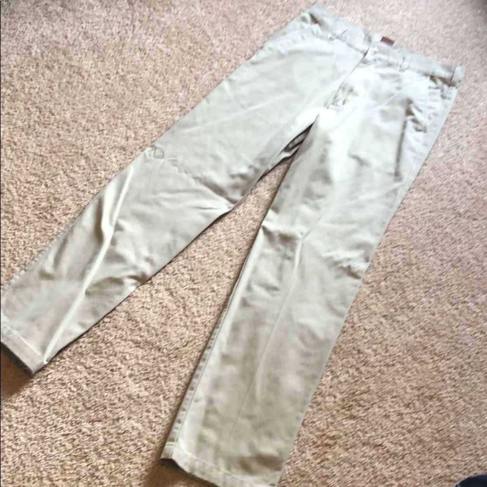 Men’s Khaki Pants
